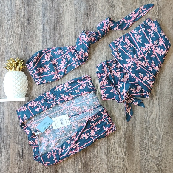 Free People Other - NWT! Free People Pacific Ocean Combo, 3 piece - Small